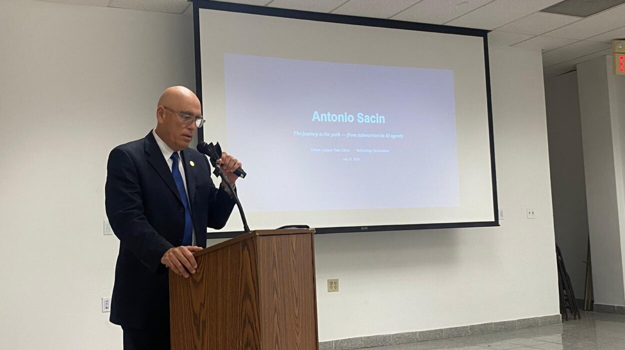 Antonio Sacin delivers the keynote at the Urban League Twin Cities Technology Graduation